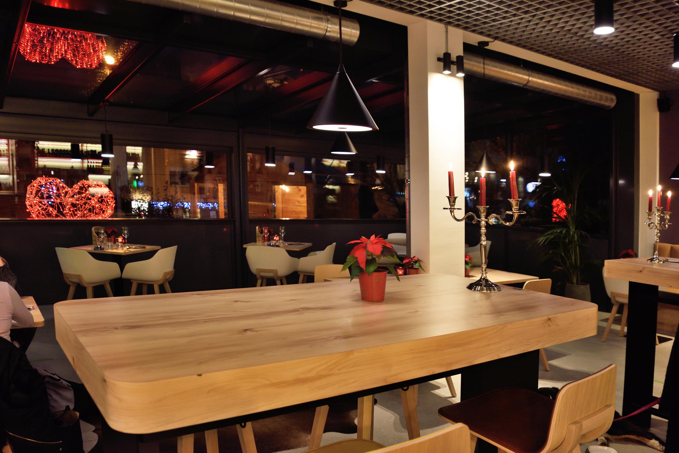 Nonanteneuf Appart Hotel Sierre - Contactless Check-In Εξωτερικό φωτογραφία